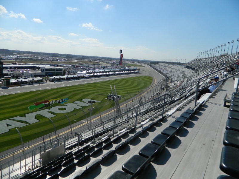 Keywords: Rolex 24 2012